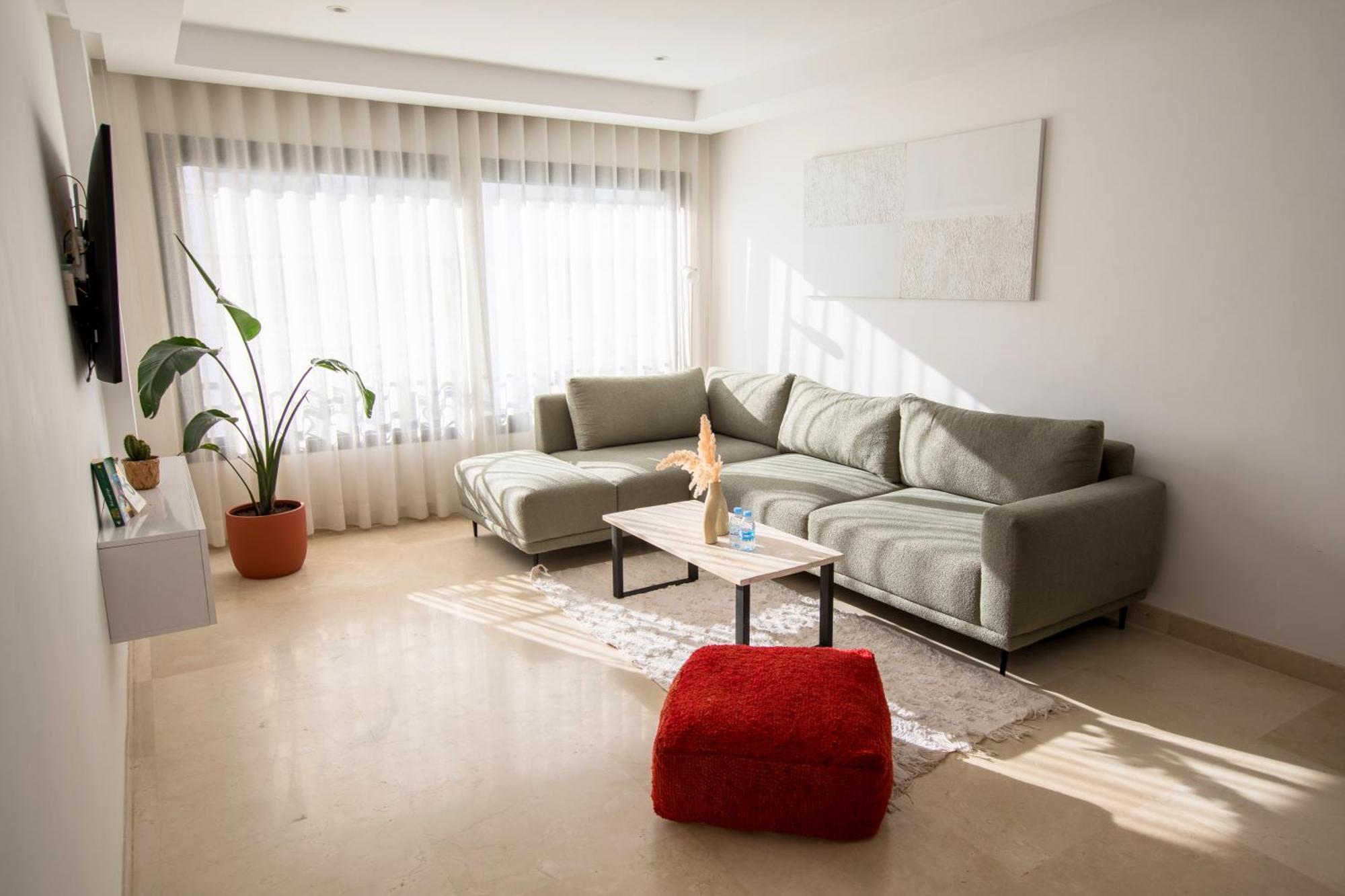 Standing 2-bedroom In Gauthier Casablanca